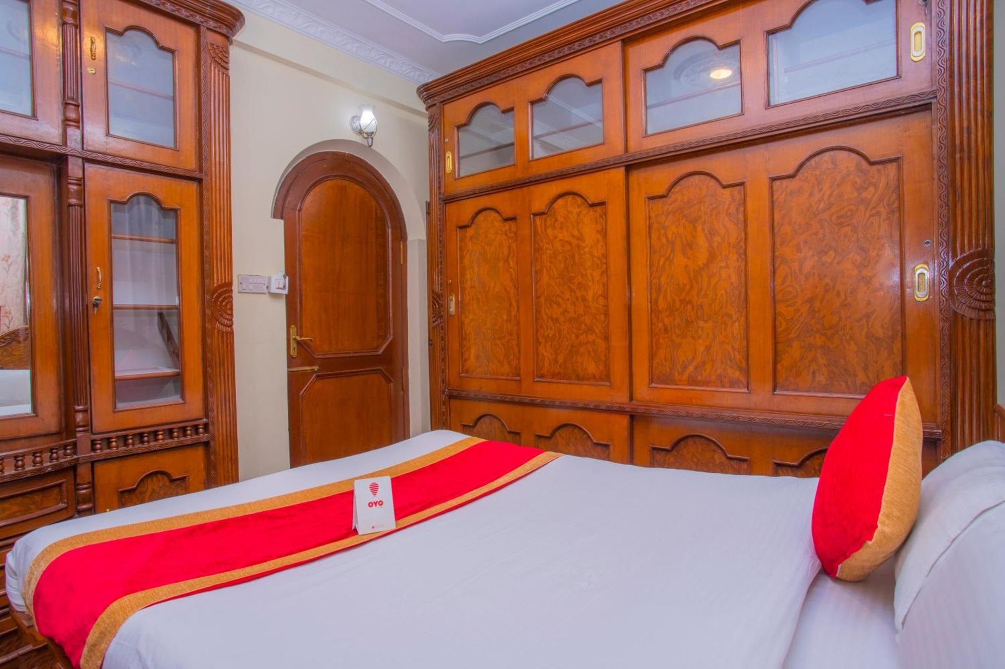 Oyo 232 Hotel Titanic Pvt Ltd Balaju Esterno foto